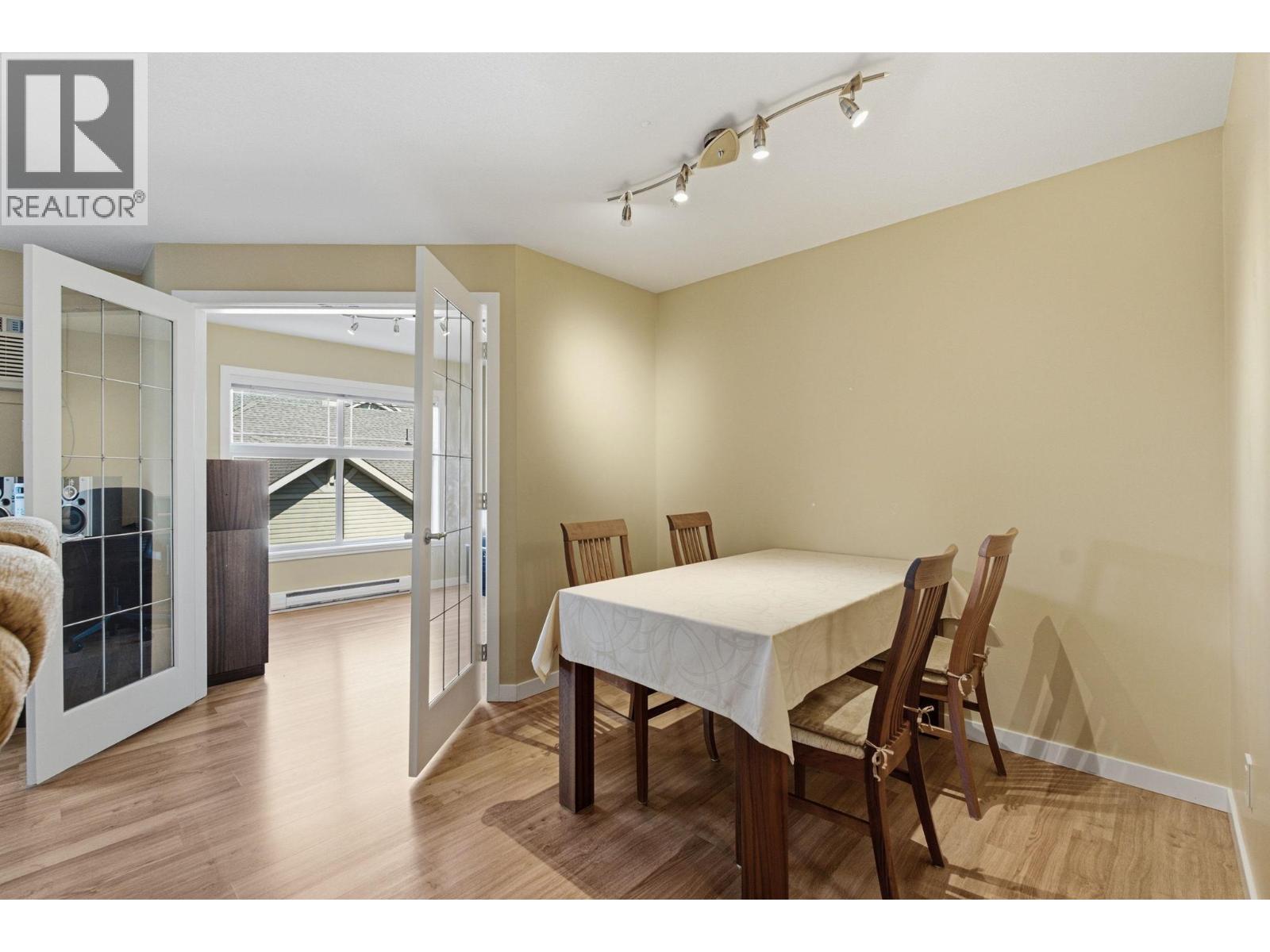 #220 515 Houghton Road - Image 6