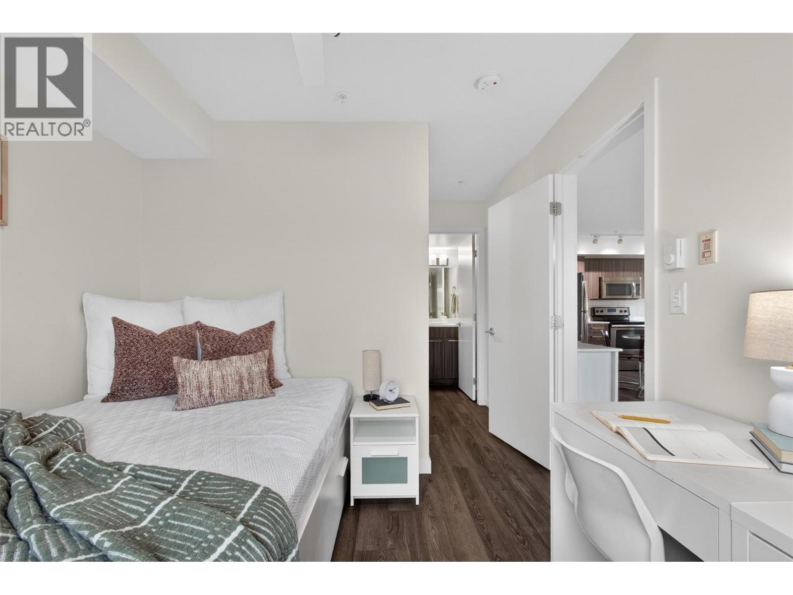 #312 881 Academy Way - 7