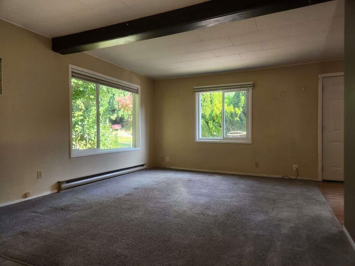 10330 COOPER ROAD, Mission
