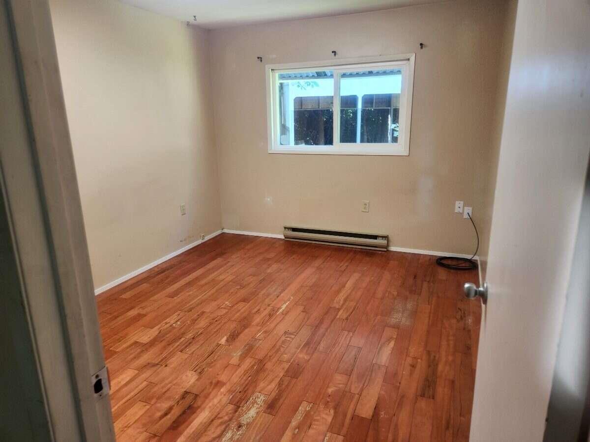 10330 COOPER ROAD, Mission