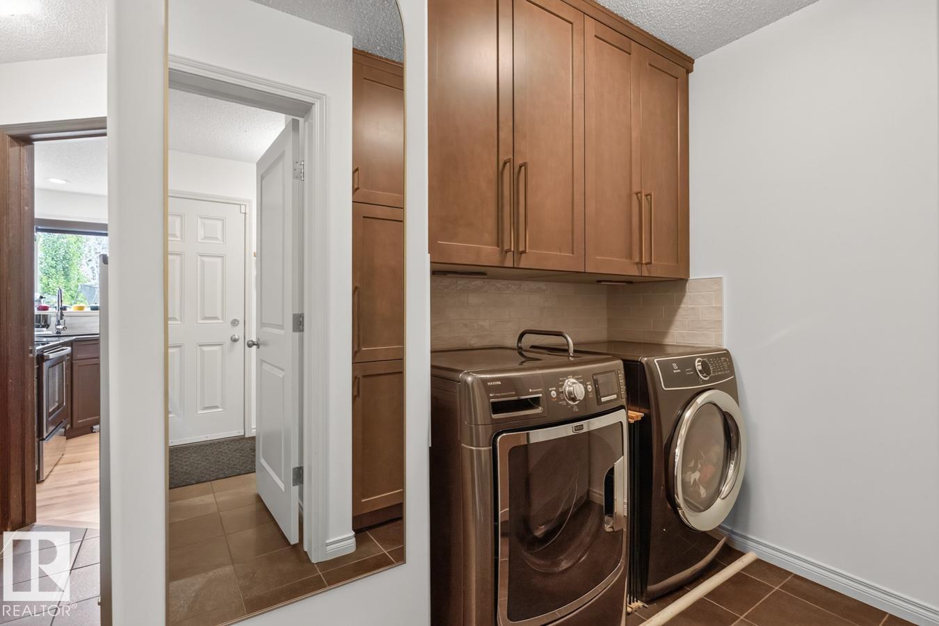 627 FOXTAIL LN - 14
