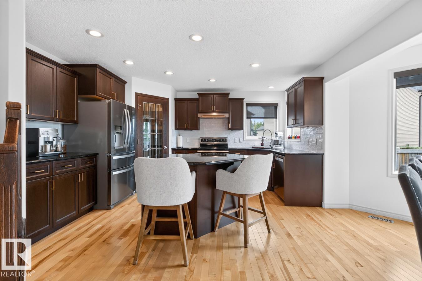 627 FOXTAIL LN - 6