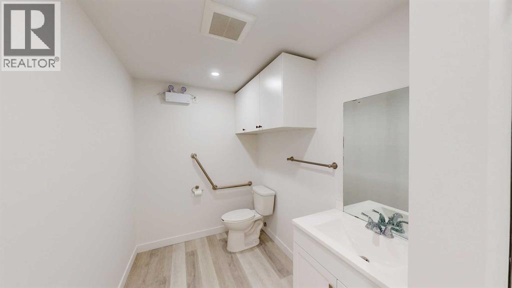 3954 30 Street North - Photo 14