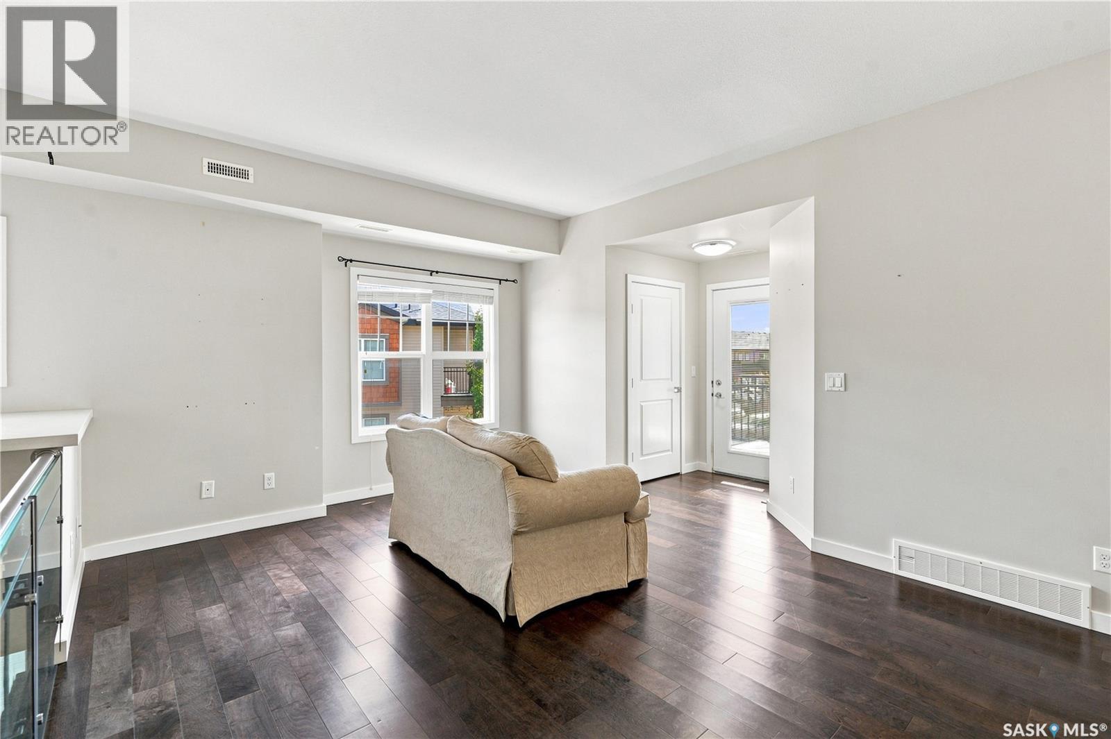 #106 2315 McClocklin ROAD - 10