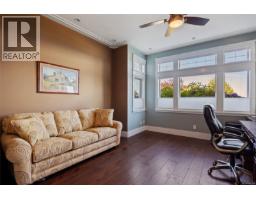 3943/3941 Marine Dr, Royston, BC V0R2V0 Photo 33