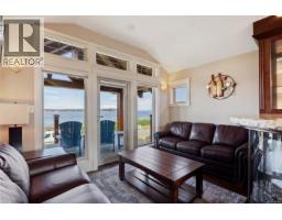 3943/3941 Marine Dr, Royston, BC V0R2V0 Photo 45