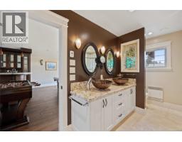 3943/3941 Marine Dr, Royston, BC V0R2V0 Photo 49