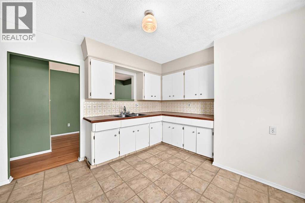 416 416418 33 Avenue Northeast - Photo 9