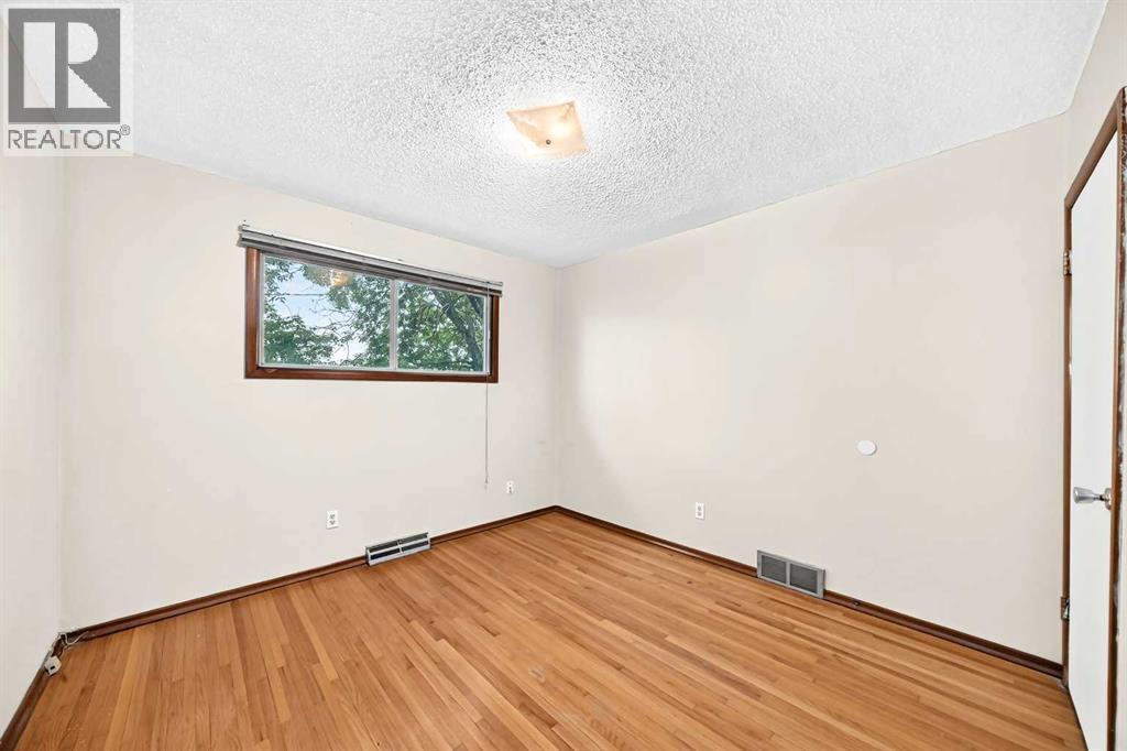 416 416418 33 Avenue Northeast - Photo 21