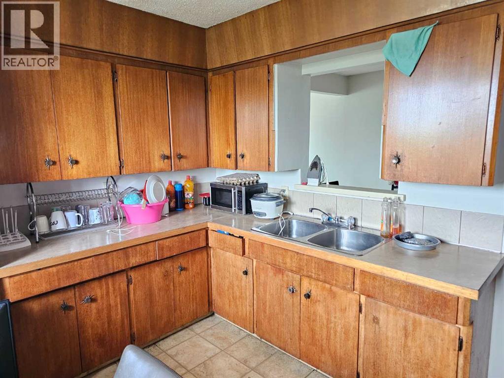 416 416418 33 Avenue Northeast - Photo 29