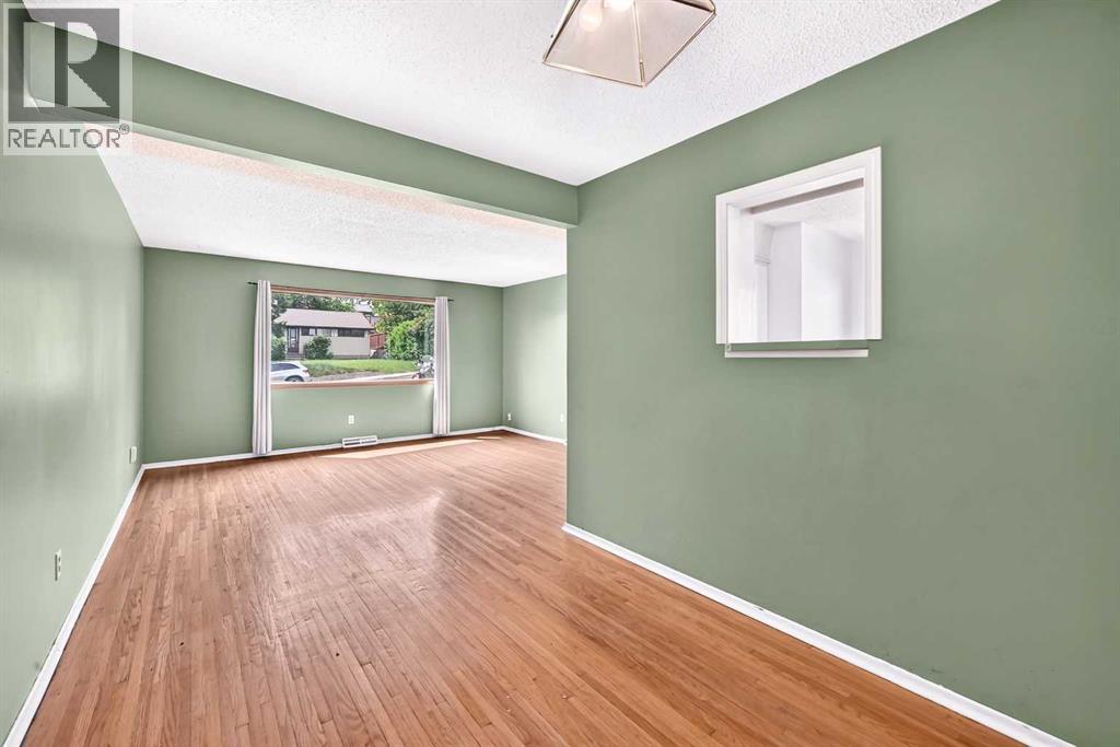 416/418 33 Avenue NE - 15