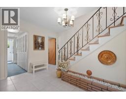 8660 Fairfax Crescent, Richmond, BC V7C1Y1 Photo 9