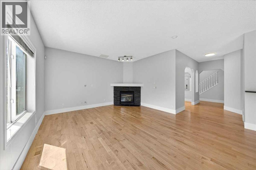 18 Cougarstone Bay Southwest - Photo 11