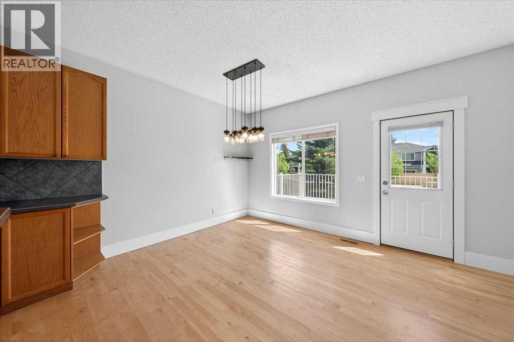 18 Cougarstone Bay Southwest - Photo 16