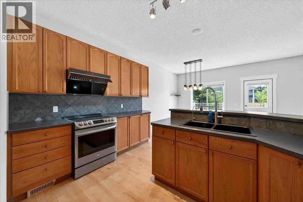 18 Cougarstone Bay Southwest - Photo 21
