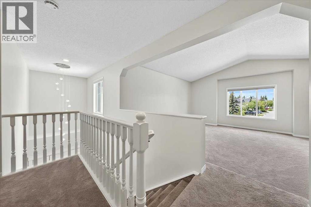 18 Cougarstone Bay Southwest - Photo 25