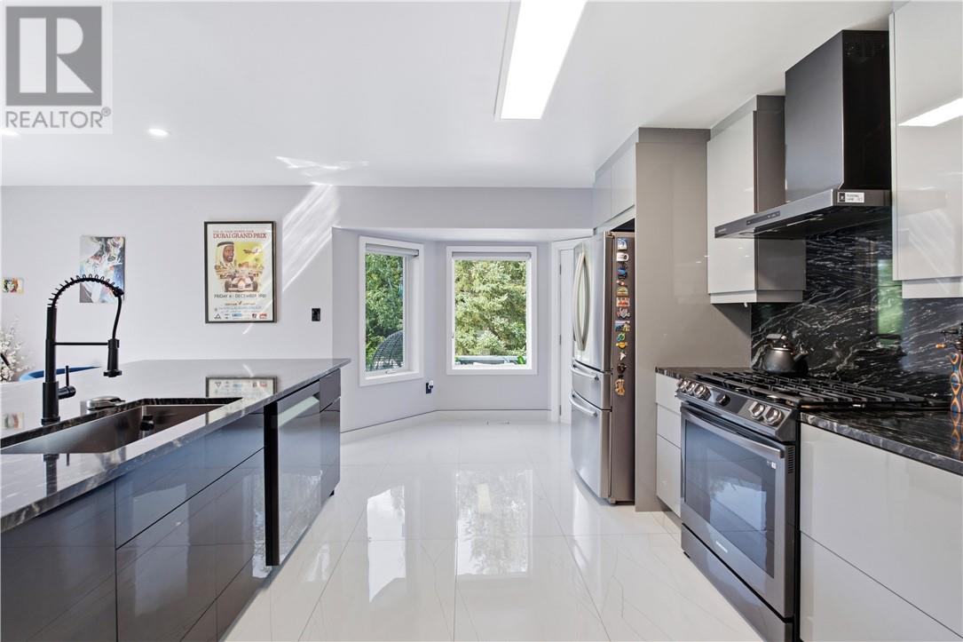1704 Agincourt Avenue - Image 6