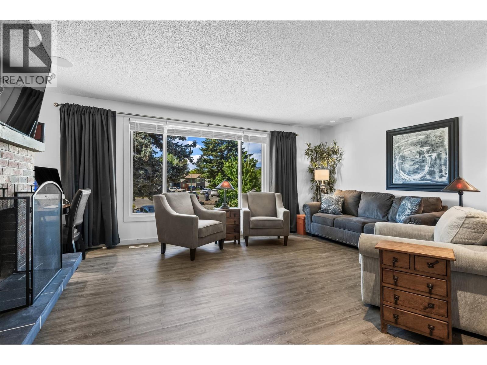992 Grenfell Court - Image 10