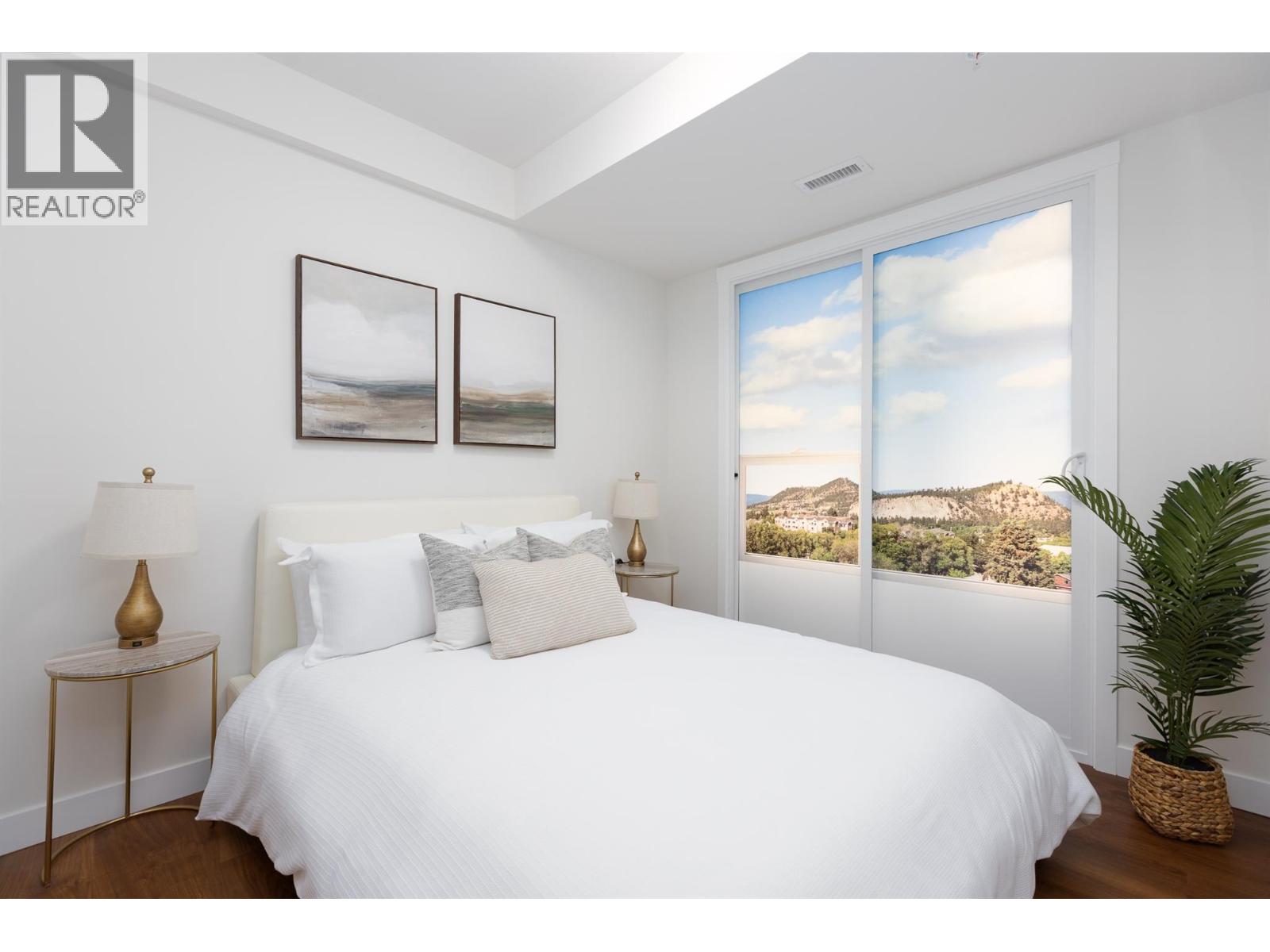 #106 1281 Pridham Avenue Lot# 6 - 8
