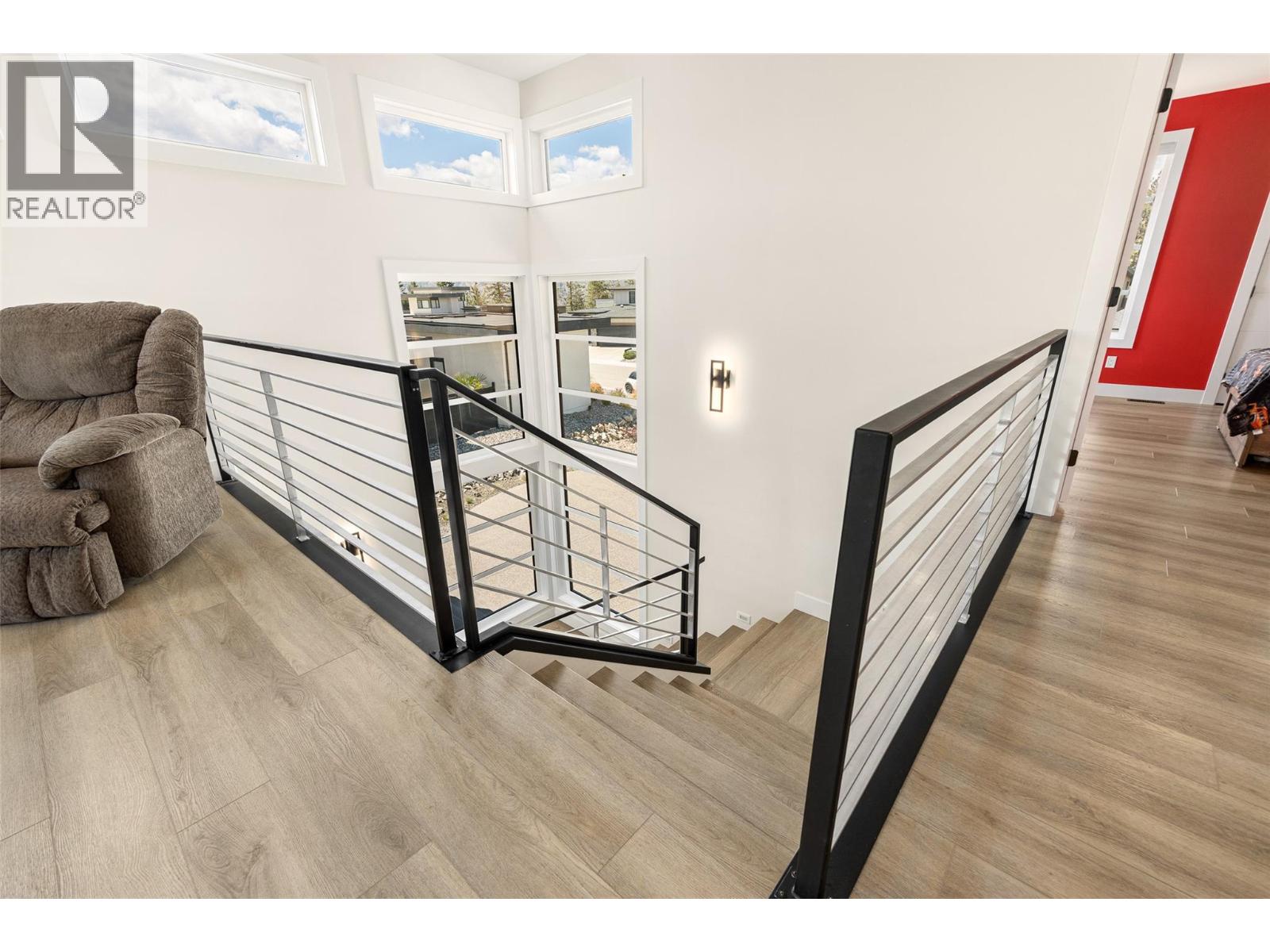 10245 Beacon Hill Drive, Lake Country
