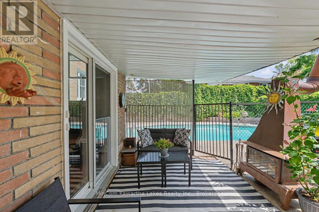 263 BENNET STREET - Image 36