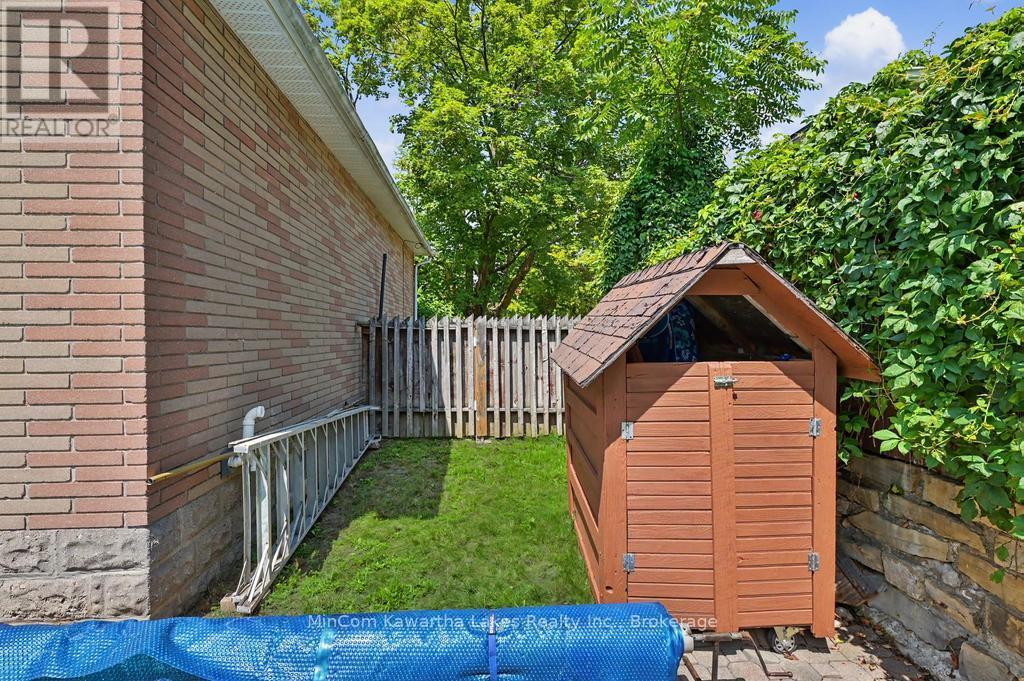 263 BENNET STREET - 49