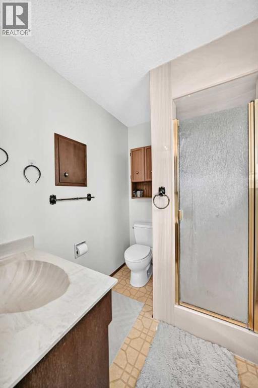 11 rundlemere Place NE - 20