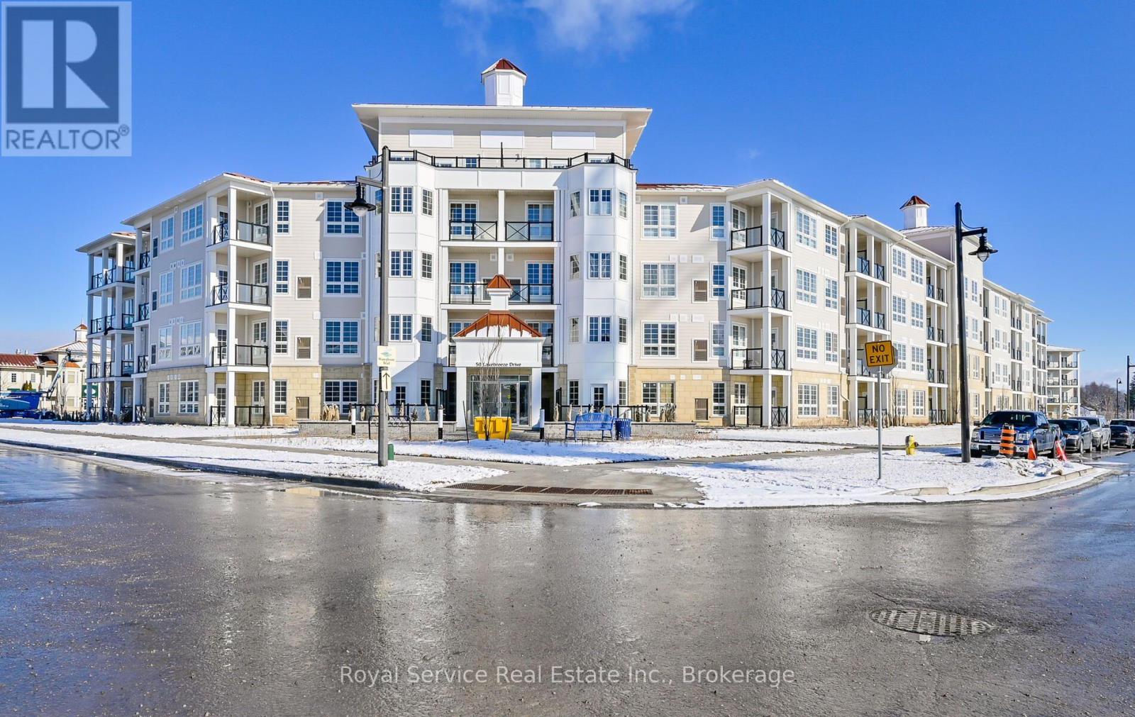 125 - 50 LAKEBREEZE DRIVE