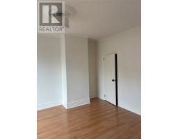10 Morris Avenue thumbnail 24