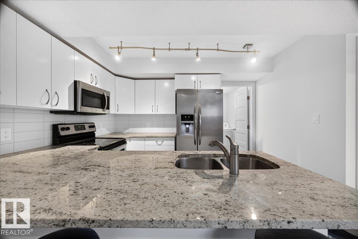 12126 47 Street NW - Photo 39