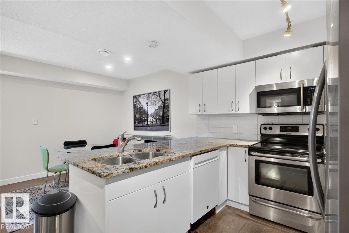 12126 47 Street NW - Photo 40