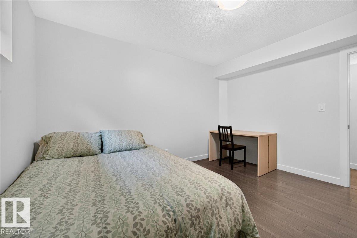 12126 47 Street NW - Photo 31