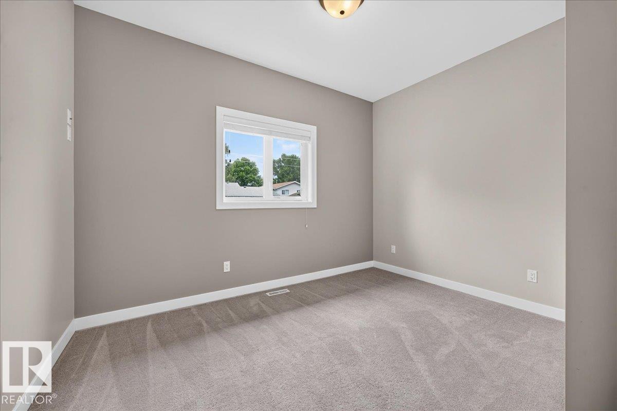 12126 47 ST NW - 15