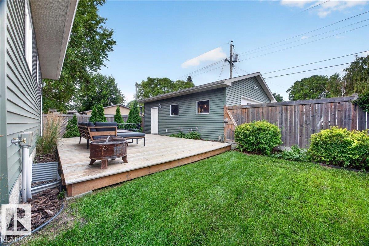 12126 47 ST NW - 45