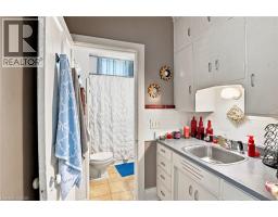 132 Emerald Street S, Hamilton, ON L8N2V5 Photo 19