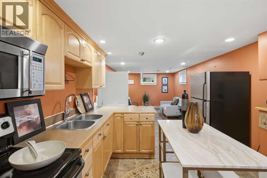 3711 Centre B Street NW - Image 20