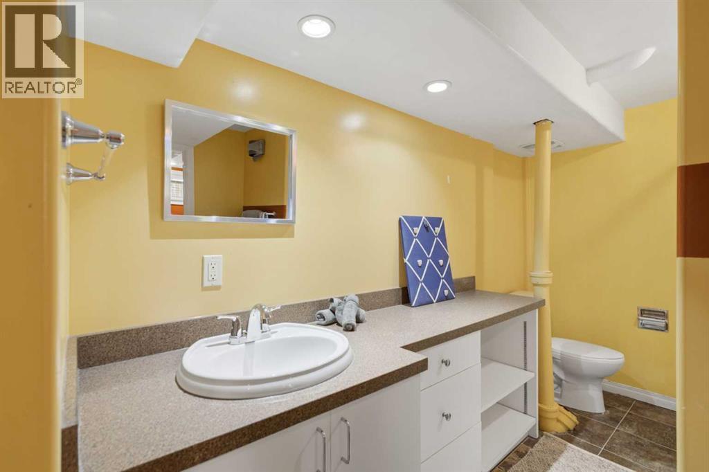 3711 Centre B Street NW - Image 31