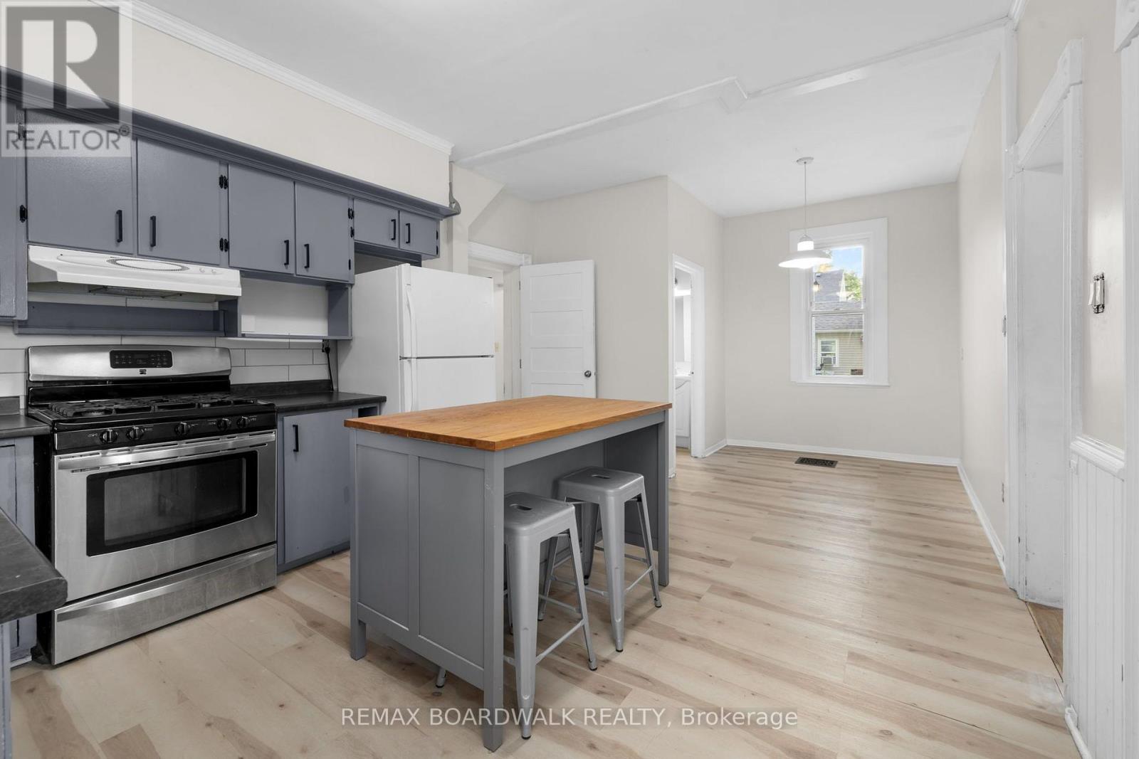 3 Bed, 2 Bath House for Sale in Carleton Place – 291 JAMES STREET, Carleton Place – MLS# X13677822 - Image 11