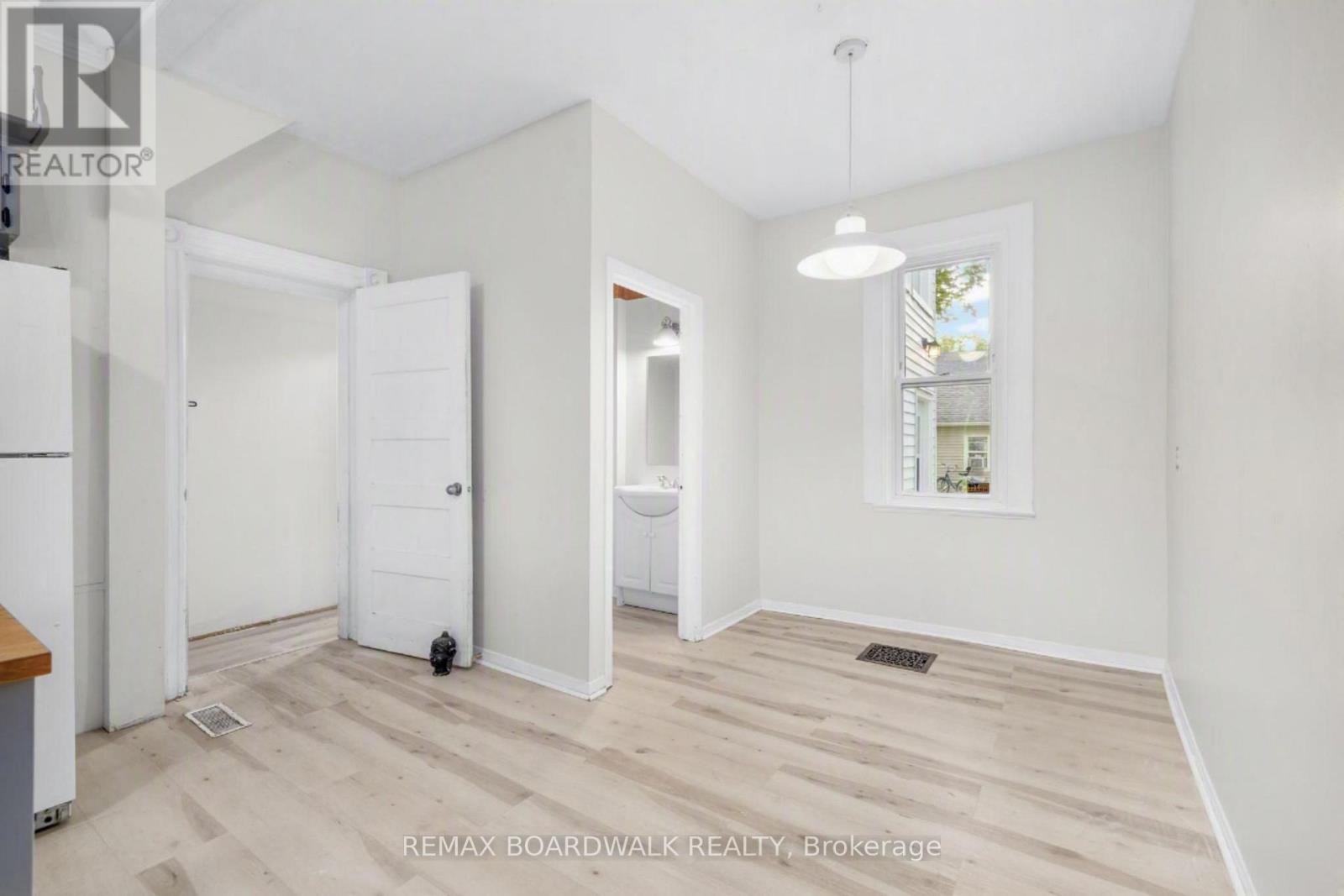 3 Bed, 2 Bath House for Sale in Carleton Place – 291 JAMES STREET, Carleton Place – MLS# X13677822 - Image 13