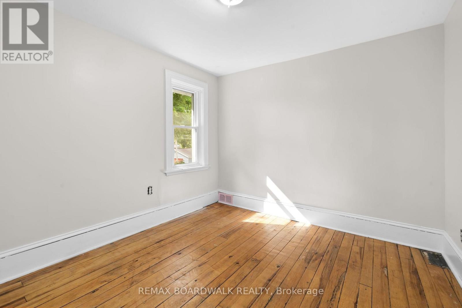 3 Bed, 2 Bath House for Sale in Carleton Place – 291 JAMES STREET, Carleton Place – MLS# X13677822 - Image 24