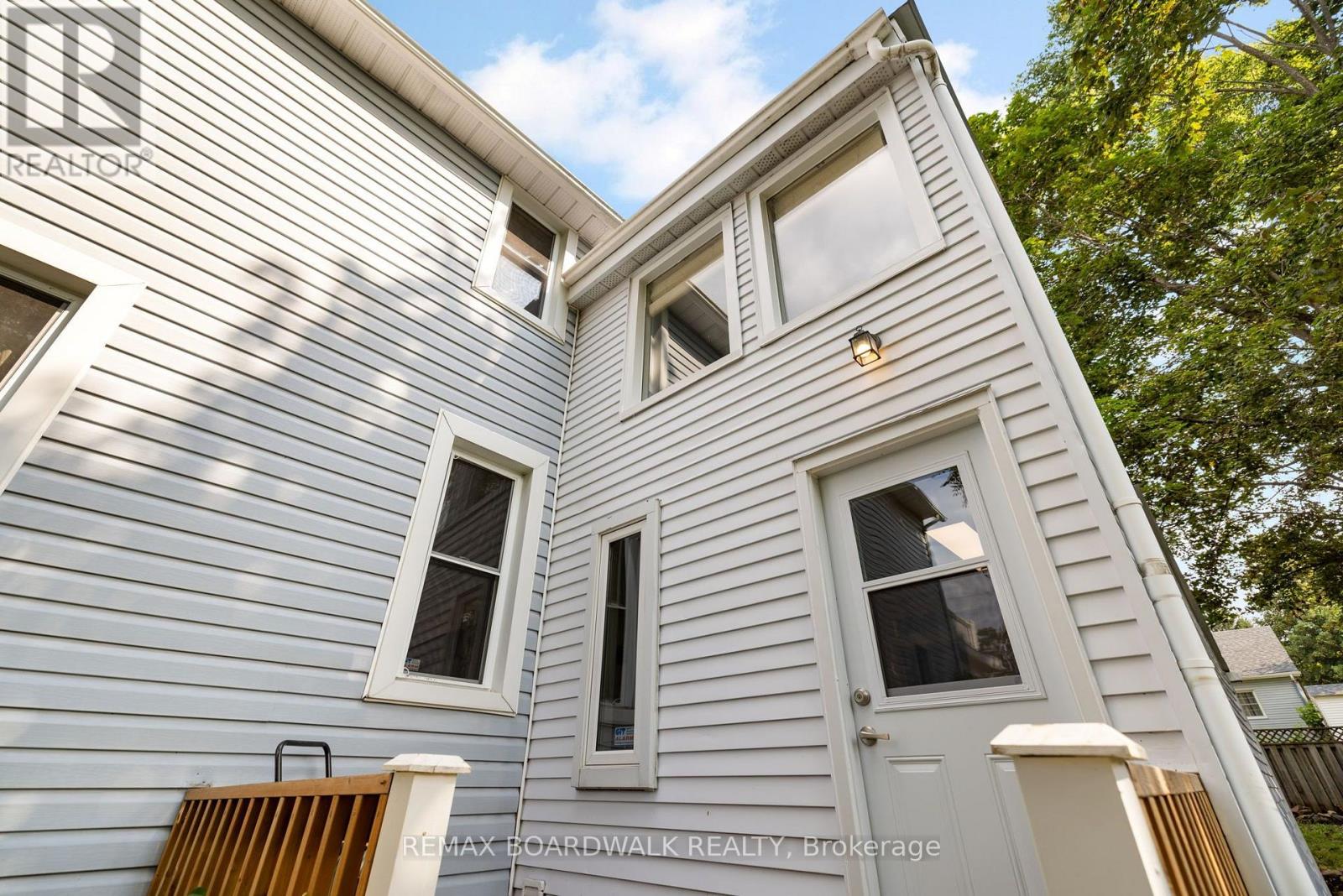 3 Bed, 2 Bath House for Sale in Carleton Place – 291 JAMES STREET, Carleton Place – MLS# X13677822 - Image 37