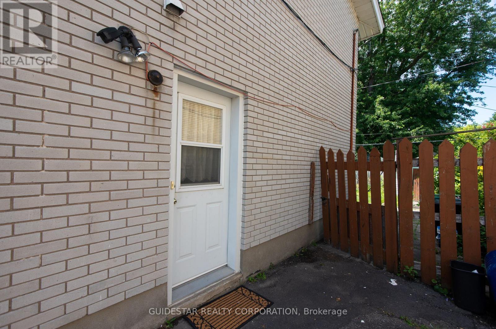 1859 WALKLEY ROAD - 4