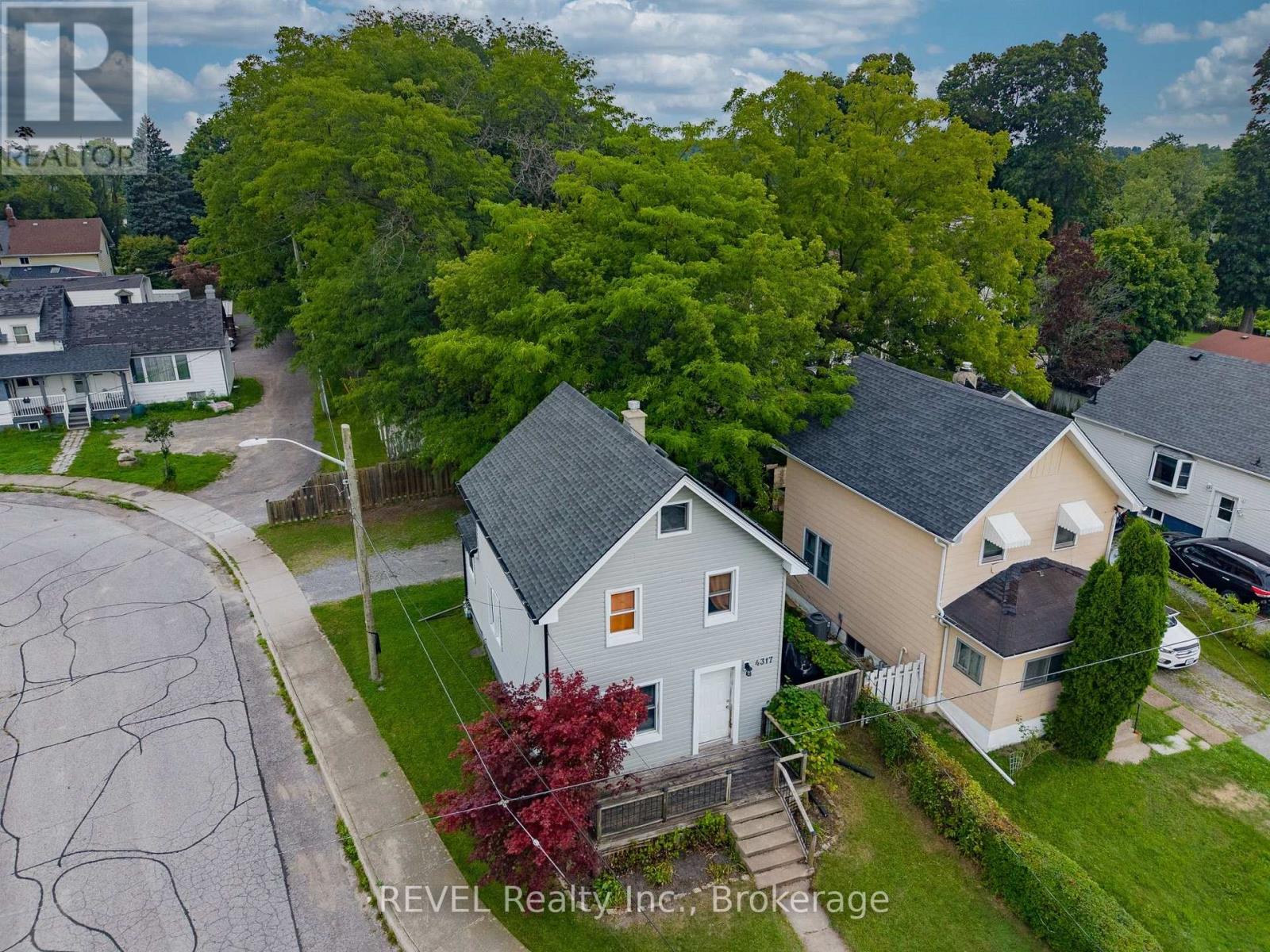 4317 BUTTREY STREET - 2