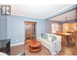 Living room - 4317 Buttrey Street, Niagara Falls, ON L2E2X1 Photo 7