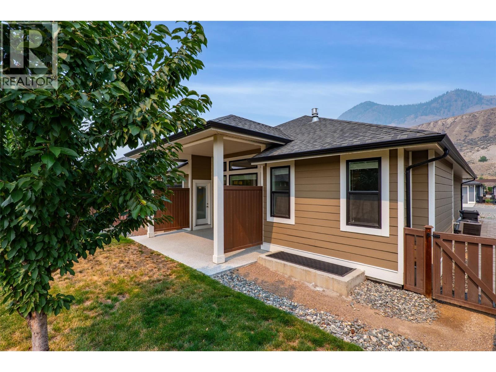 #228 641 Shuswap Road E - 17