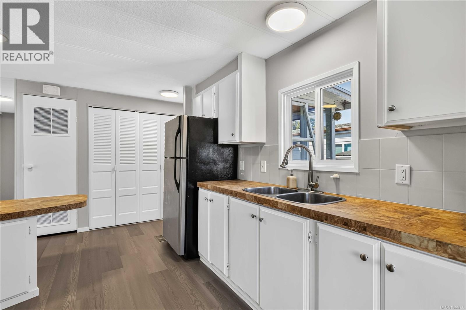 #49 1498 Admirals Rd - Image 22