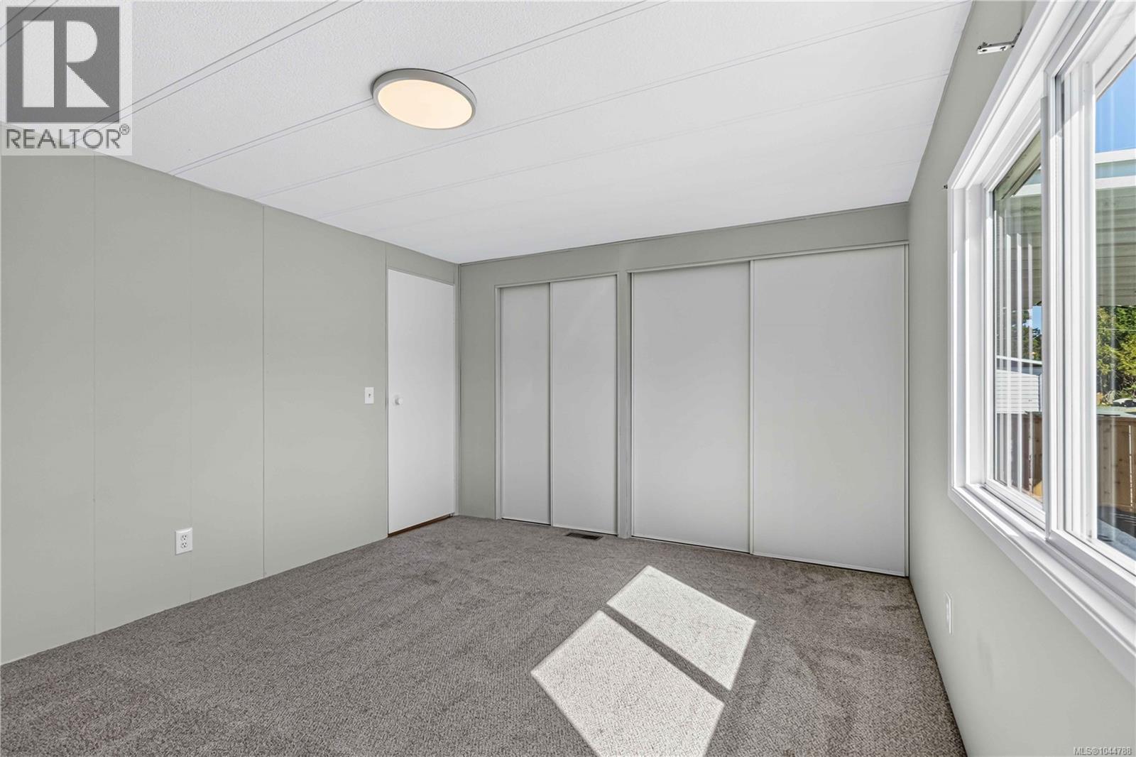 #49 1498 Admirals Rd - Image 36