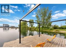 97 Seaway Road, Sarnia, ON N7T8E6 Photo 9