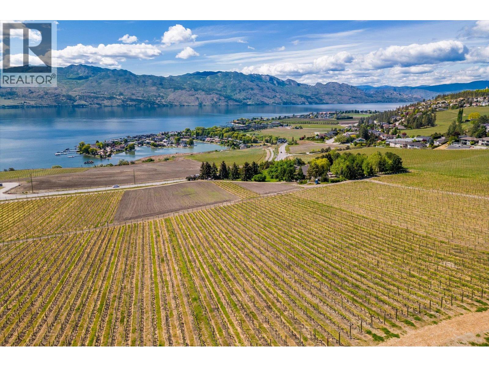  1345 Gregory Road, West Kelowna