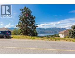 1345 Gregory Road, West Kelowna, BC V1Z3P2 Photo 10